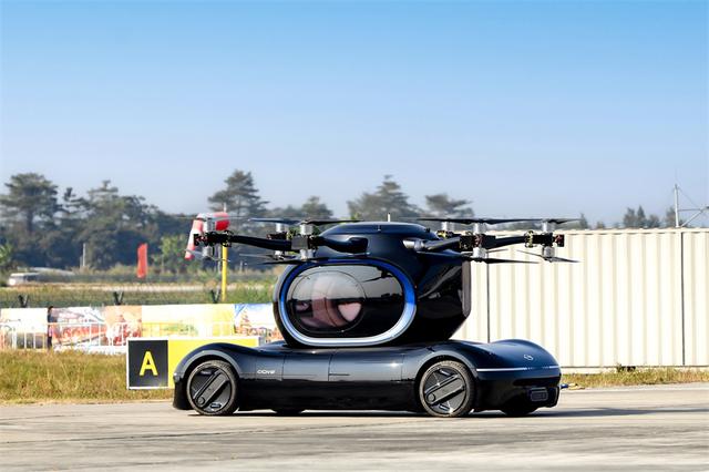 起飛！廣汽飛行汽車GOVE亮相2024珠海航展(圖3)