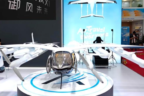 一飛沖天！車企航展競相搶灘低空經濟，2026 年萬億市場可期(圖4)