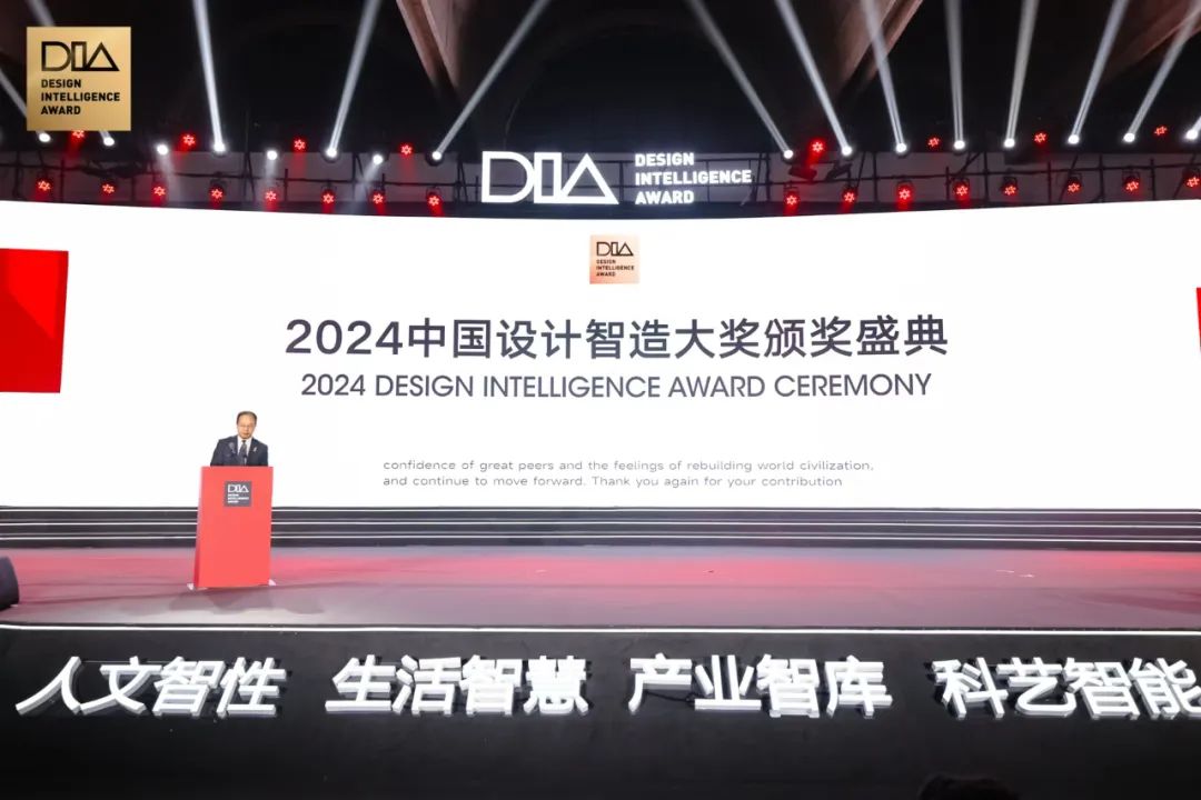 億航智能榮獲2024中國(guó)設(shè)計(jì)智造大獎(jiǎng)，EH216-S引領(lǐng)全球新型航空器設(shè)計(jì)潮流(圖5)