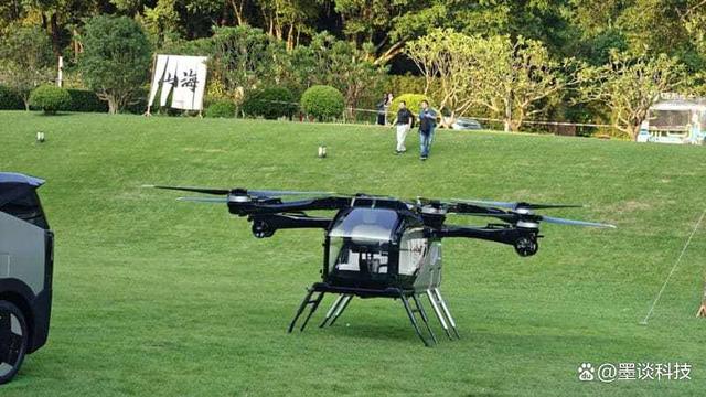 “未來出行新高度：小鵬‘陸空航母’登陸CES 2025，帶你飛！”(圖4)