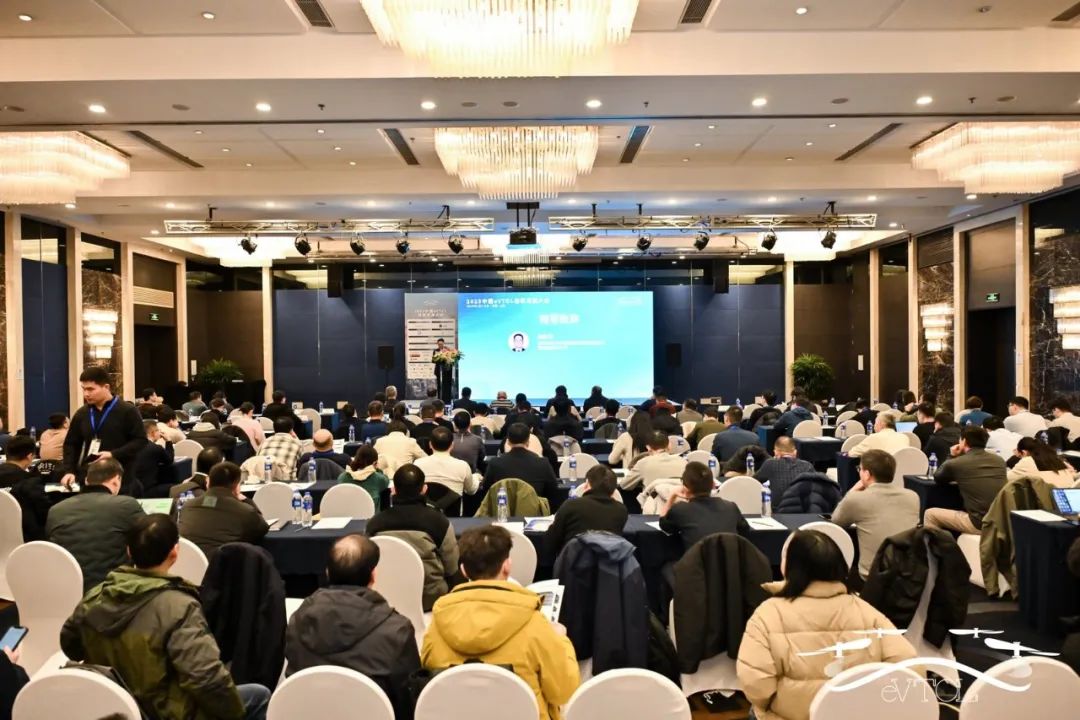創(chuàng)新驅(qū)動(dòng)，新質(zhì)賦能 | "2025中國(guó)eVTOL創(chuàng)新發(fā)展大會(huì)"在上海圓滿落幕！(圖35)