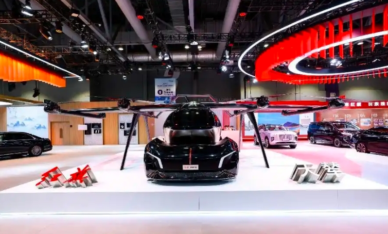 紅旗飛行汽車(chē)2025年底先飛起來(lái)，計(jì)劃2029年面世2035年載人商業(yè)化
